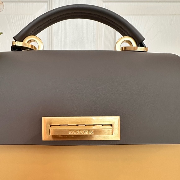 ZAC POSEN ~ Elegant/Functional Two-Tone Mini Handbag/Crossbody/Backpack - Picture 7 of 8